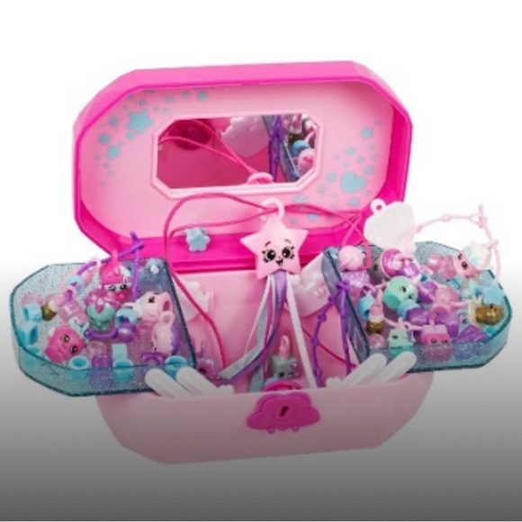 Shopkins Jewelry Box Collection Exclusive Playset - Picture 1 of 3
